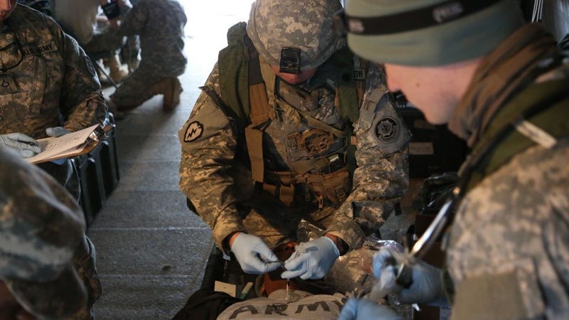 Here’s what an Army medic does in the critical minutes after a soldier is wounded