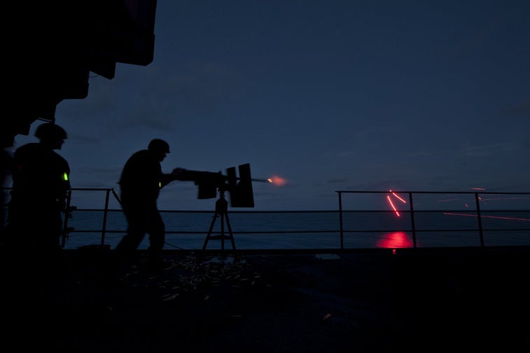 17 surreal photos of the US Navy at night