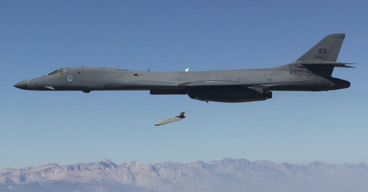 There’s a fight brewing over how secret America’s next stealth bomber program should be
