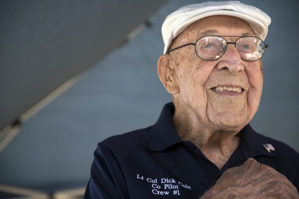How the last living Doolittle Raider keeps memory of aircrews alive