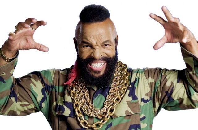 17 Troops Wrapping Ammo Around Themselves Like They’re Mr. T