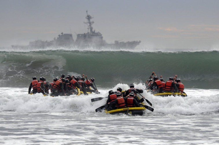 These Are The US Navy’s Top Photos Of 2014
