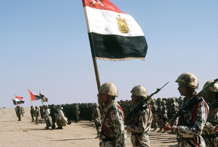 15 Unforgettable Photos From Operation Desert Storm