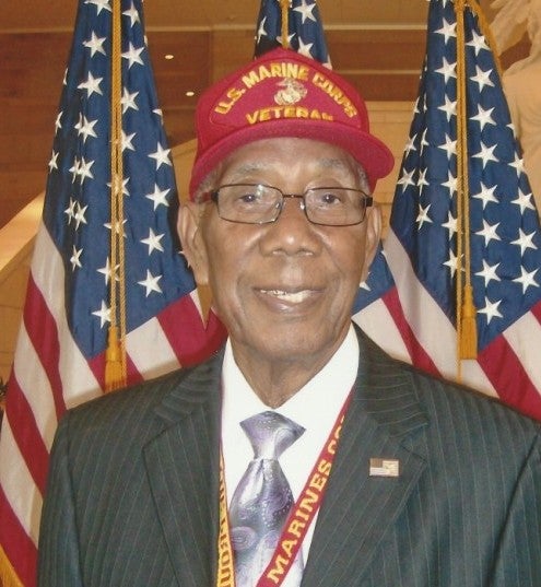This Marine legend went from the beaches of Iwo Jima to the fields of the Negro League