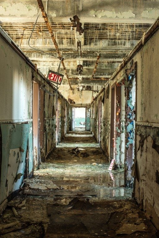 8 haunting photos from an abandoned Air Force Base