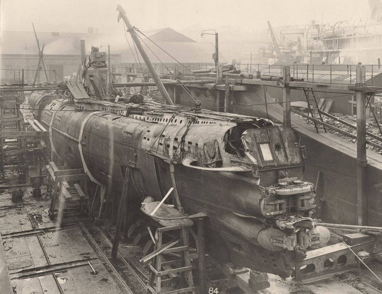 These photos prove WWI-era naval architects did acid
