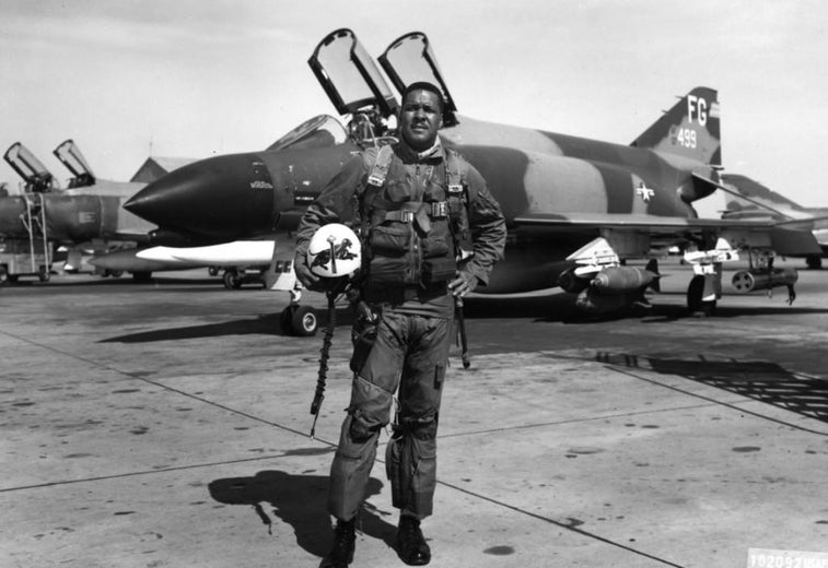 This is how triple-ace Robin Olds achieved his perfect victory over Vietnam