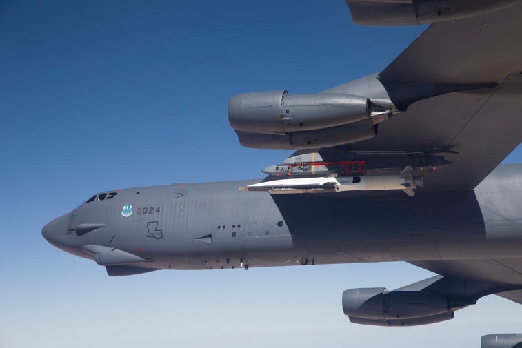 Air Force developing hypersonic weapons by 2020s