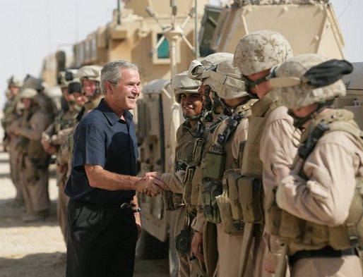 commander-in-chief in combat zone with marines