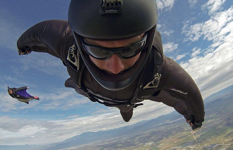 This Marine helicopter pilot says a wingsuit is the best way to fly