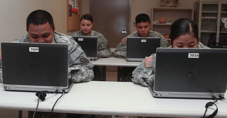 7 military-related websites you need to bookmark immediately