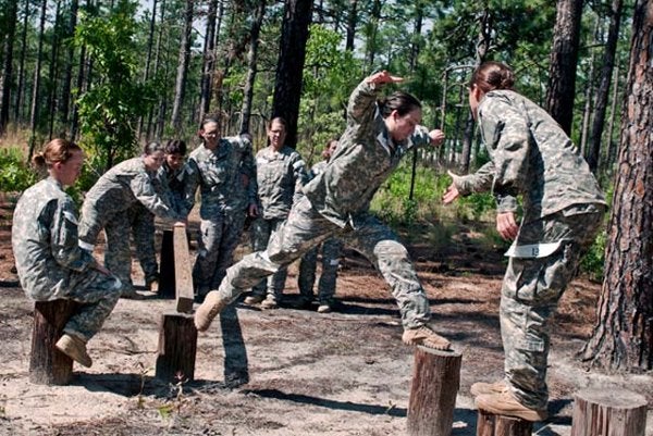 Trump could kick women out of military combat jobs, reversing a historic 2013 policy change