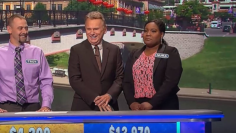 That time a vet threw a ‘Wheel of Fortune’ round for a fellow vet