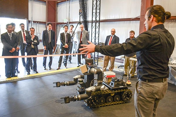 The Army is building futuristic robots (which is awesome and terrifying)