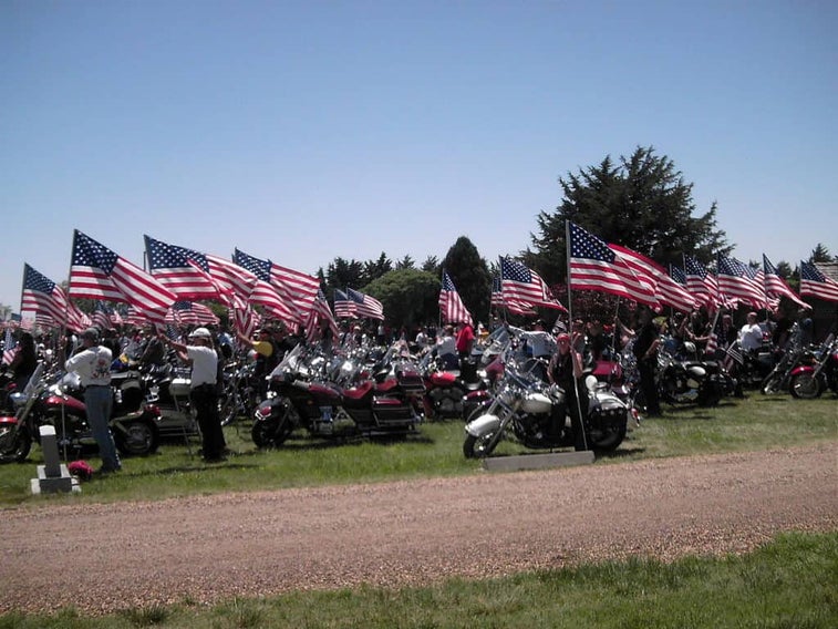 This is how the Patriot Guard escorted a fallen Marine home