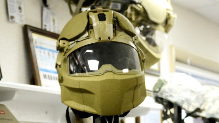 Army declares war on head injuries with motorcycle-style ballistic helmet