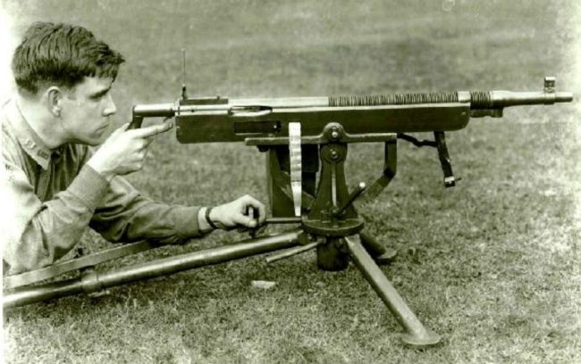 7 awesome machine guns America took to WWI