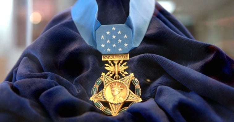 Senators seek pension hike for Medal of Honor recipients