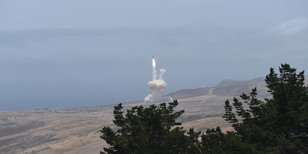 US ‘kill vehicle’ test destroys ballistic missile in space