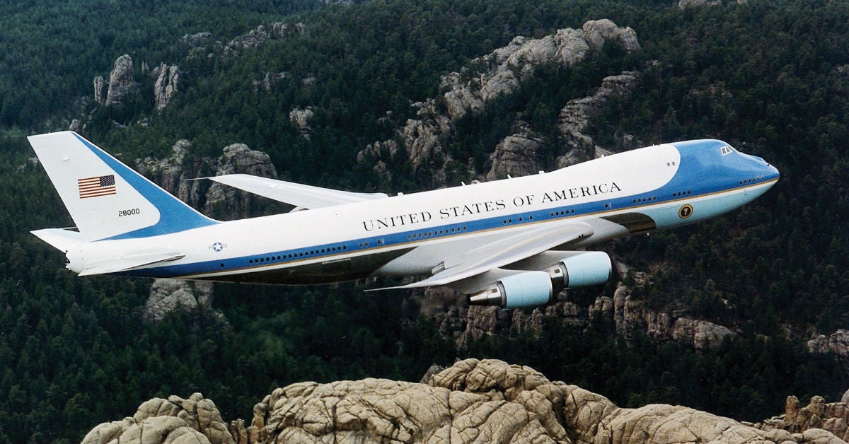 new air force one refueling