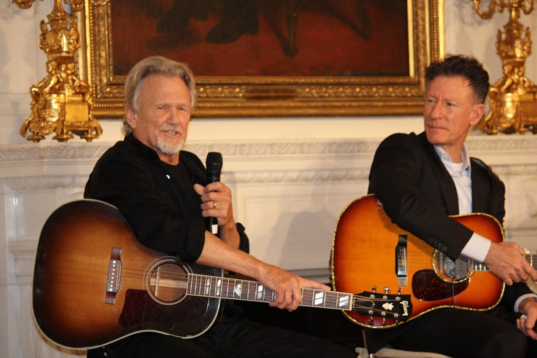 This music legend stole a helicopter and landed it at Johnny Cash’s house