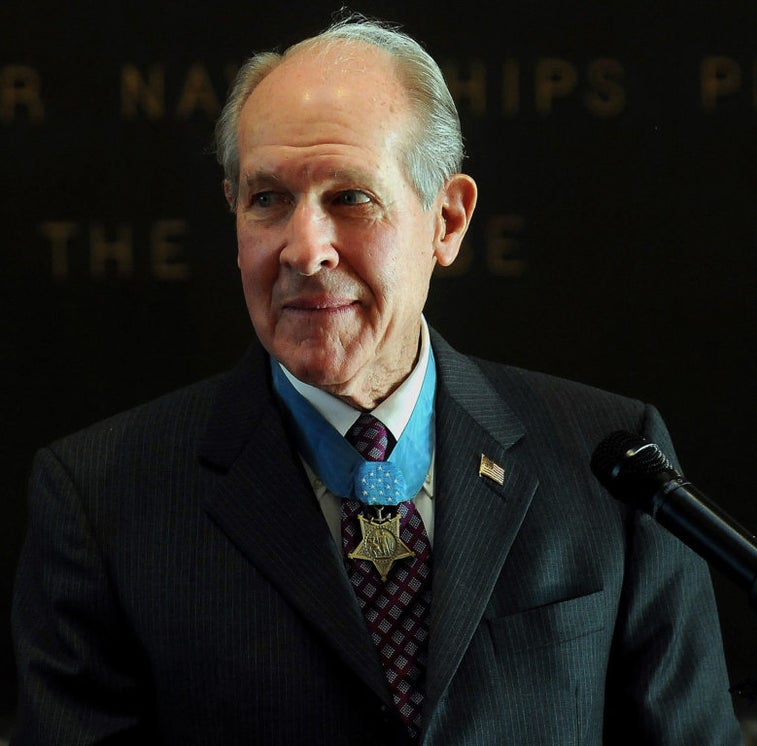The Korean War’s first Medal of Honor recipient dies at 93