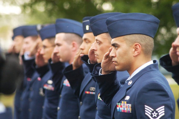 8 ways enlisted people could get mistaken for officers