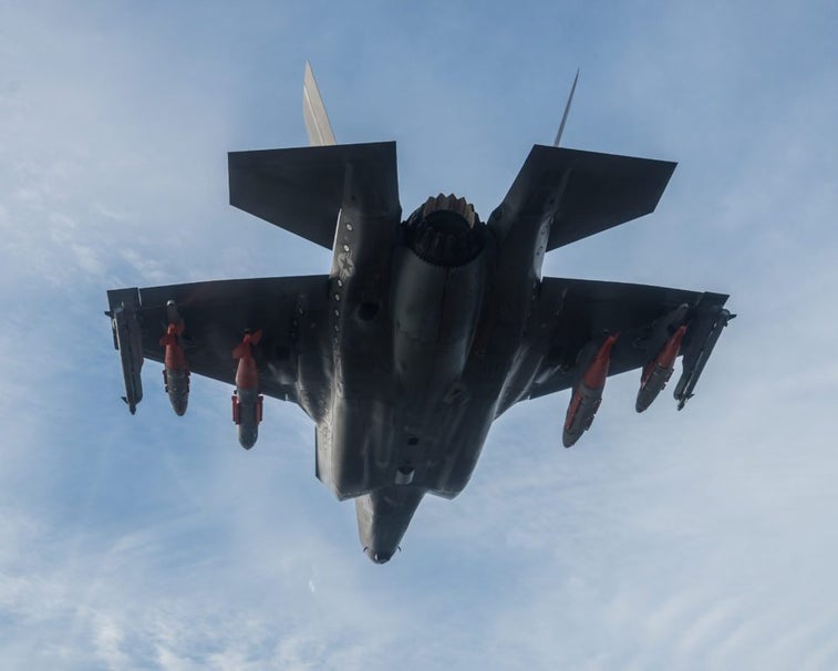 The Navy’s pilots will get huge bonuses for staying in