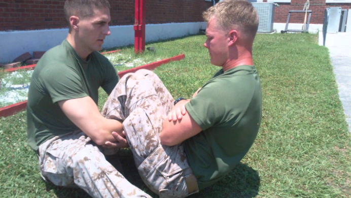 6 exercises you can only do with a battle buddy