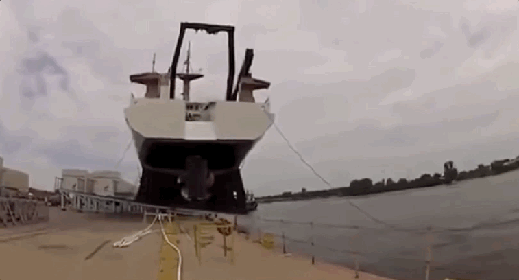 The way big ships are launched looks completely insane