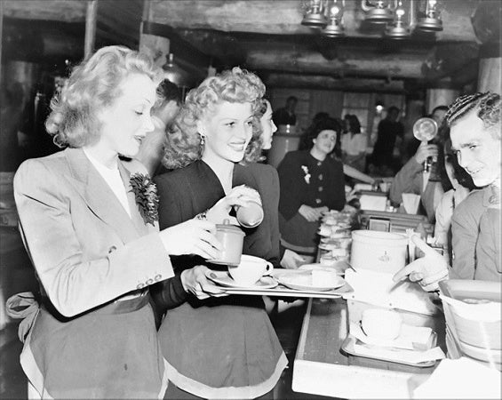 How Bette Davis’ club became the best spot for WWII troops