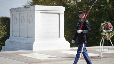 What happens if you try to touch the Tomb of the Unknown Soldier