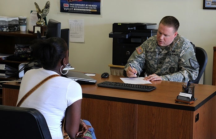 5 things soldiers should expect, now that we’re all recruiters