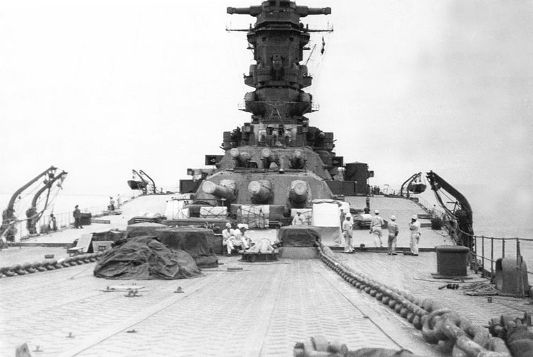 The ships with guns that weighed more than entire battleships