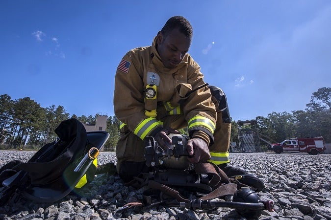5 reasons why veterans are perfectly suited to become firefighters