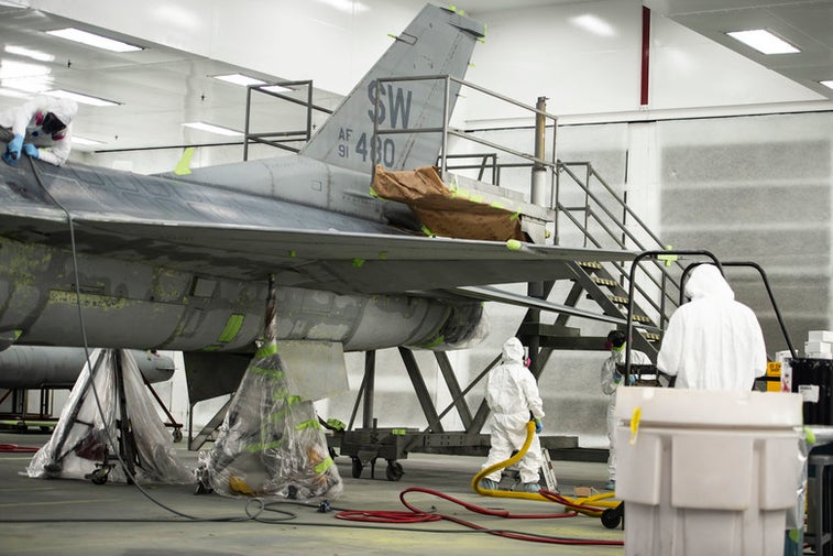 These airmen re-skin lethal F-16 Falcons