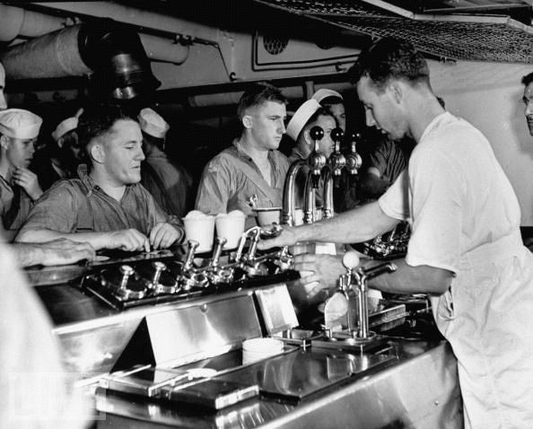 This is how WW2 Marines made ice cream at 30,000 feet