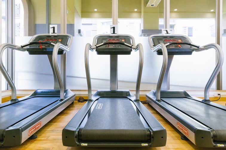 Try this killer treadmill workout – especially if you’ve got bad knees