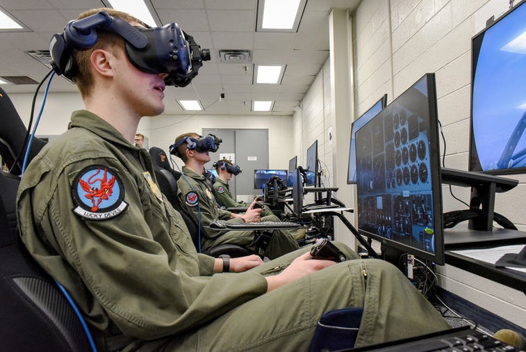 How Air Force pilots train with VR and 360-degree cameras