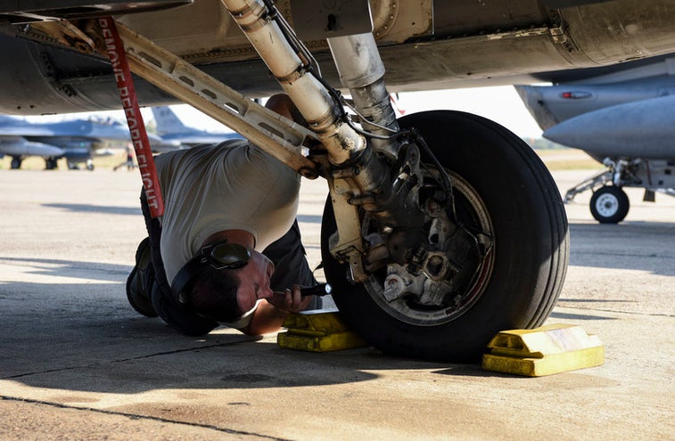 Here’s why a Crew Chief is a pilot’s ‘best friend’