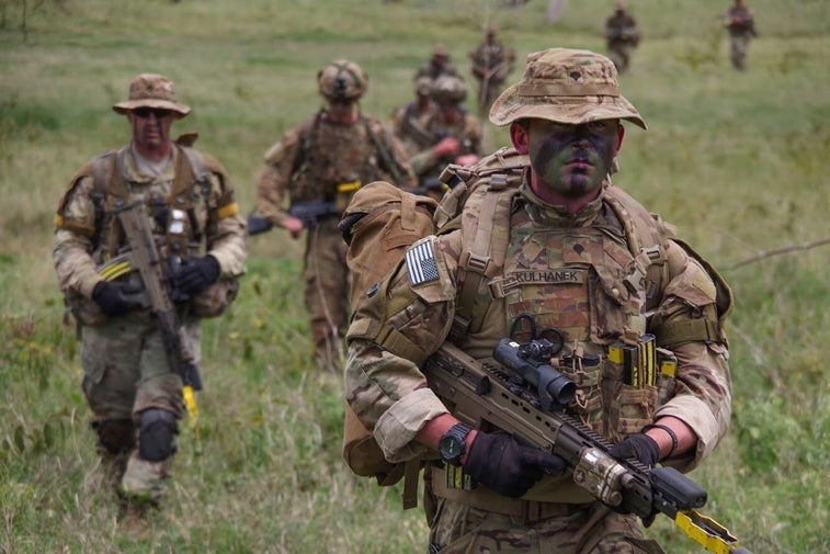 7 unwritten rules that all soldiers know