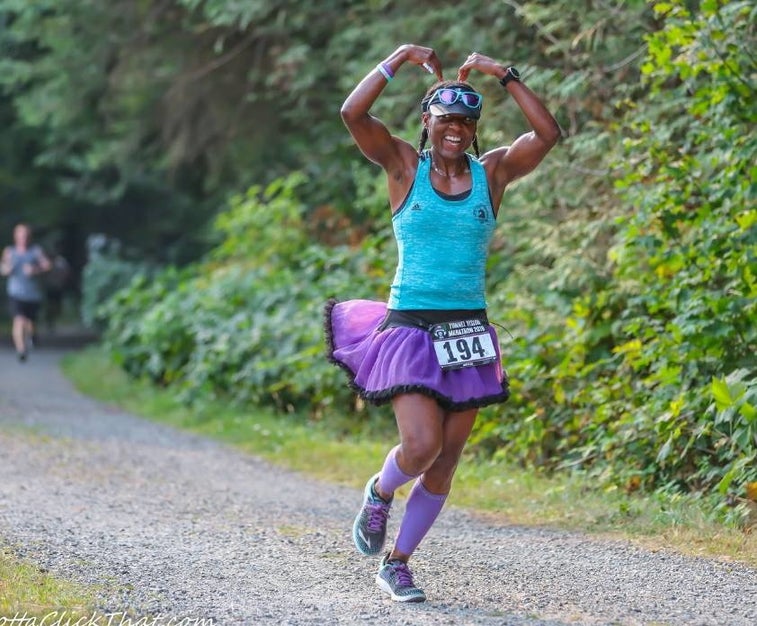 Soldier running her 100th marathon in Boston