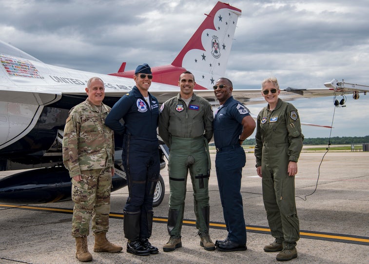 Air Force top recruiter flies with the Thunderbirds
