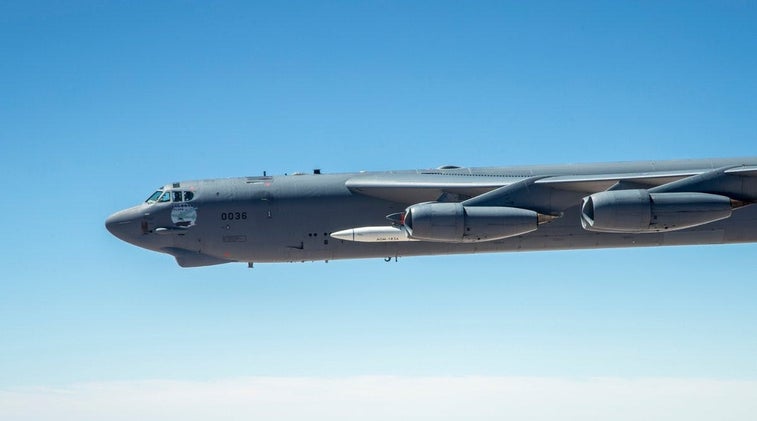 Air Force successfully flies hypersonic missile on B-52 bomber