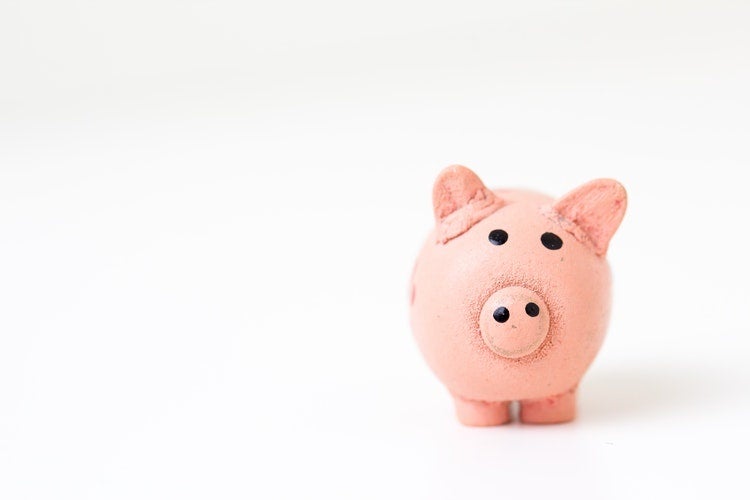 4 simple ways to start saving money