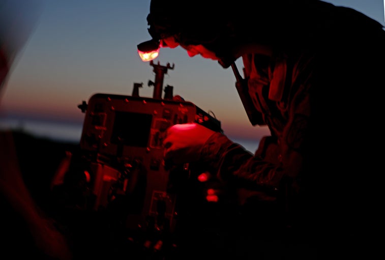 Soldiers light up the sky in night fire exercise