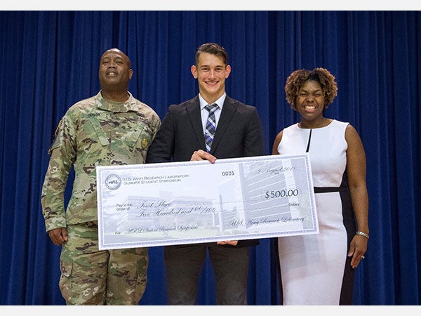 Working with the Army helped this intern earn scholarship in STEM