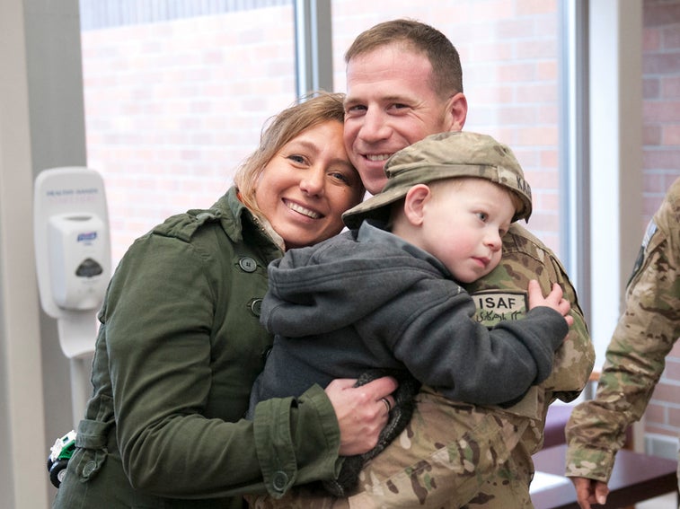12 things NOT to say to a military spouse during the holidays