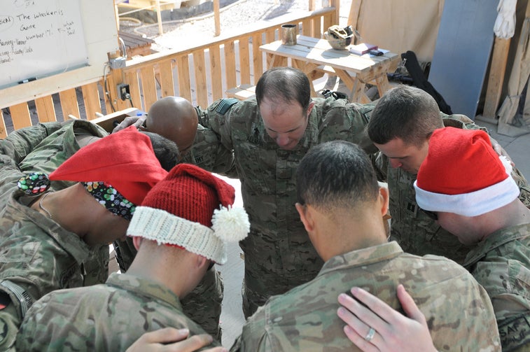 12 things NOT to say to a military spouse during the holidays