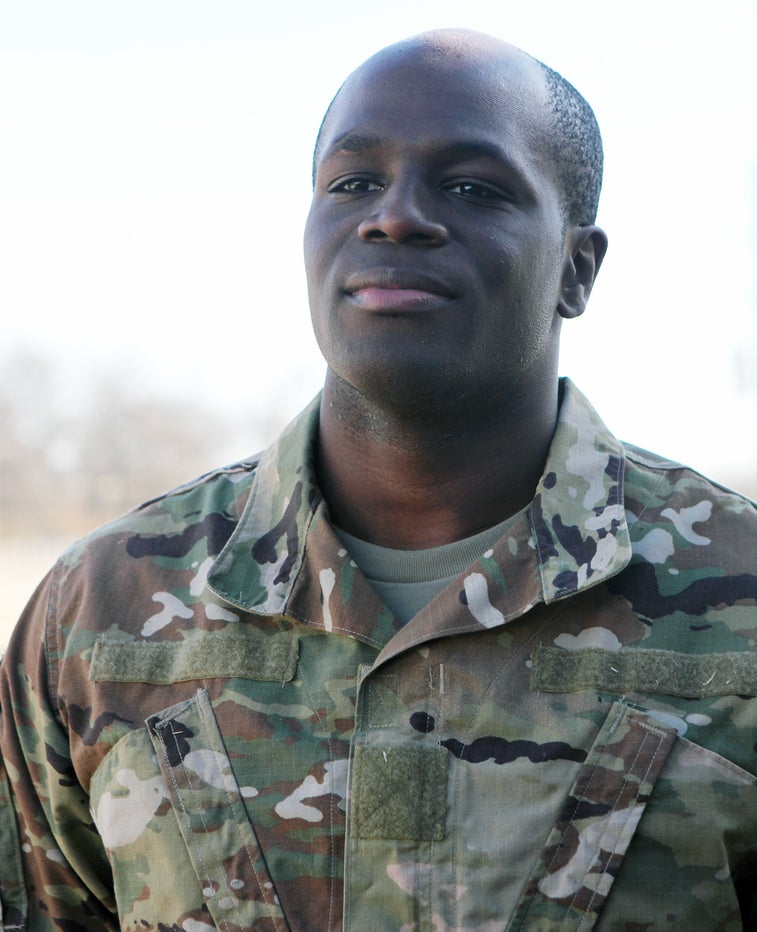 Why former NFL player decided to join the Army